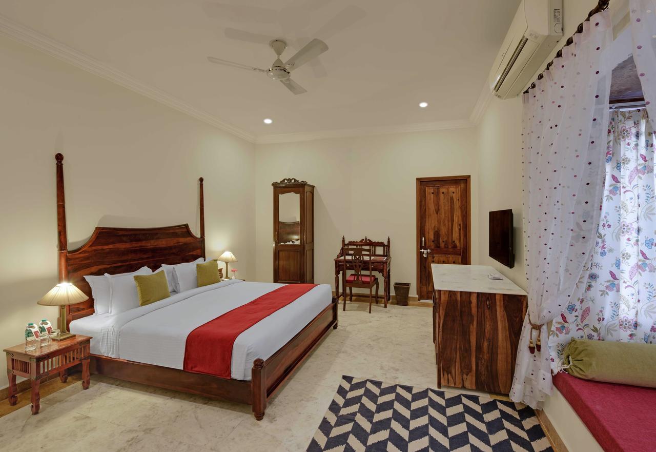 Regenta Resort Pushkar Fort Exterior photo